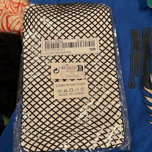 Rock n roll Large motorcycle t shirt  2 silver chains and fish net hose all NWT - Picture 3 of 5